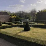 Nyaraló Domaine De Pommarede *